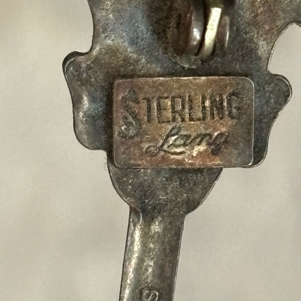 Vintage signed sterling antique love birds pin!! - Picture 3 of 7